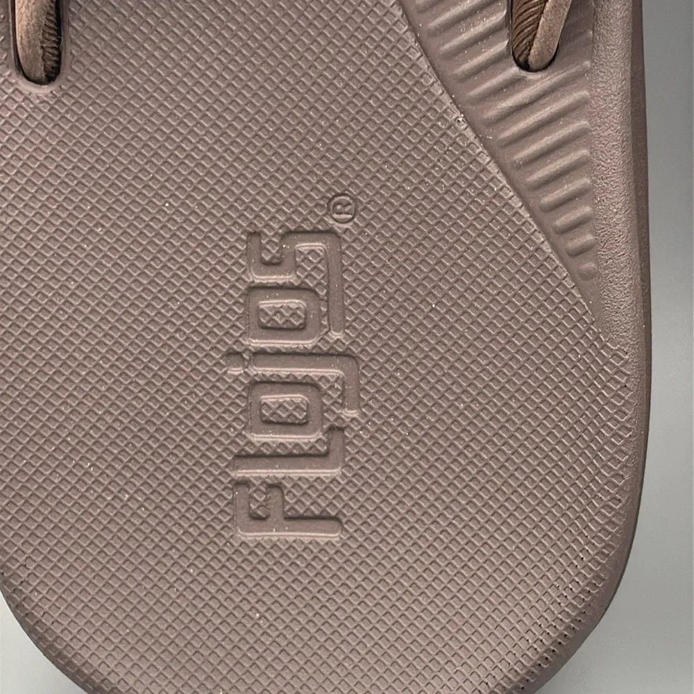 Flojos Brown Men’s Flip Flops size 12 new without tags